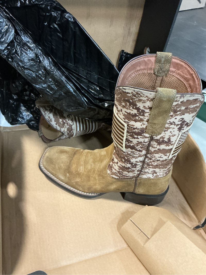 Condition photo showing As Is for ARIAT mens Sport Patriot Western Boot size 10 