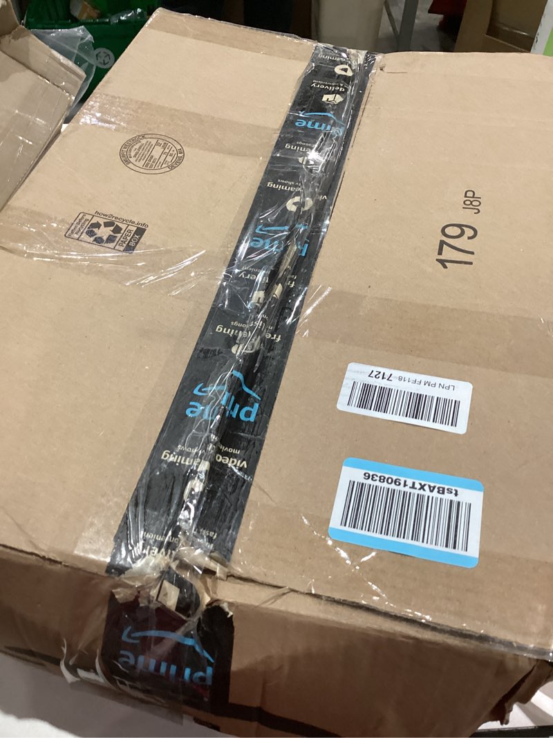 Condition photo showing Good Condition for MAYFAIR 1844CP 000 Toilet Seat with Chrome Hinges will Never Come Loose, ELONGATE , White Elongated Chrome Hinge