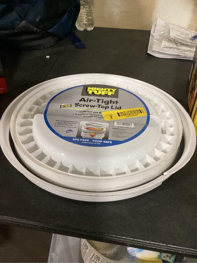 Condition photo showing Good Condition for united solutions 5-gallon white plastic bucket lid