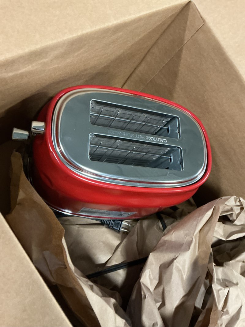 Condition photo showing Good Condition for Frigidaire ETO102-WHITE, 2 Slice Toaster, Retro Style, Wide Slot for Bread, English Muffins, Croissa