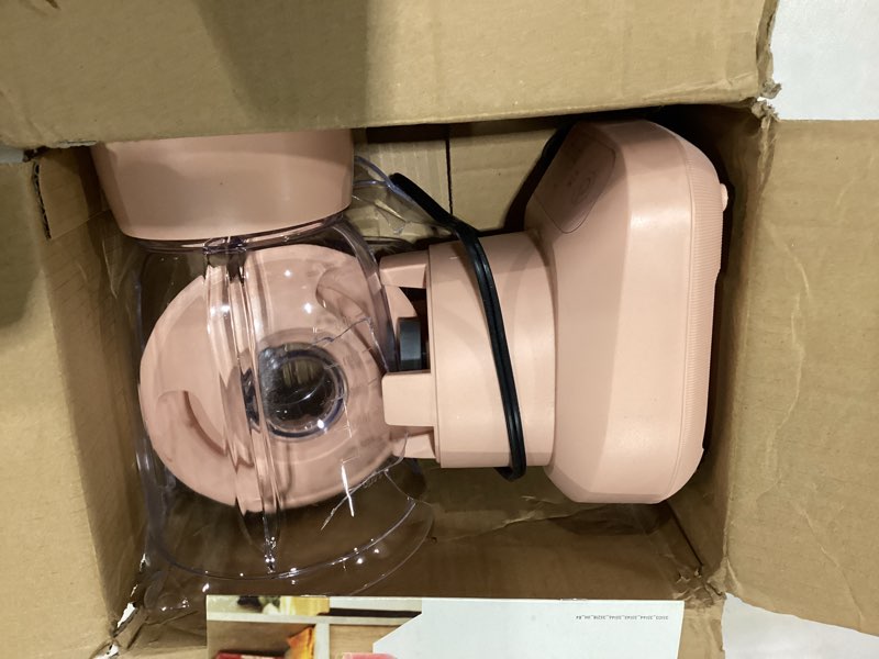 Condition photo showing Good Condition for bella 10 speed countertop blender, juicer & smoothie maker, fits-anywhere™ kitchenware, slim flip & store design, dishwasher safe 48oz capacity pitcher & lid, stainless steel blade, 450 watt, blossom blossom 6 cup