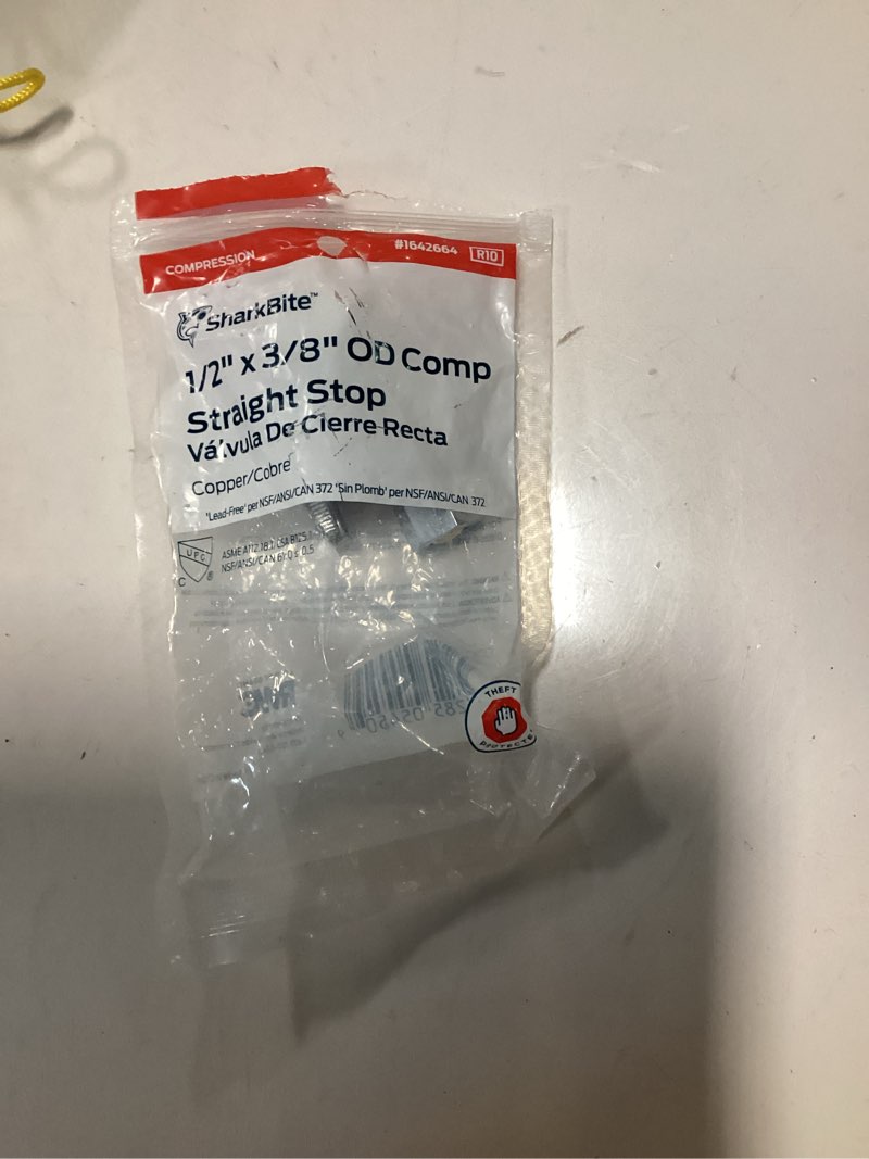 Condition photo showing New/Like New for SharkBite COMPS1238Z Brass Ball Straight Valve, Quarter Turn, 1/2 x 3/8 In. - Quantity 12