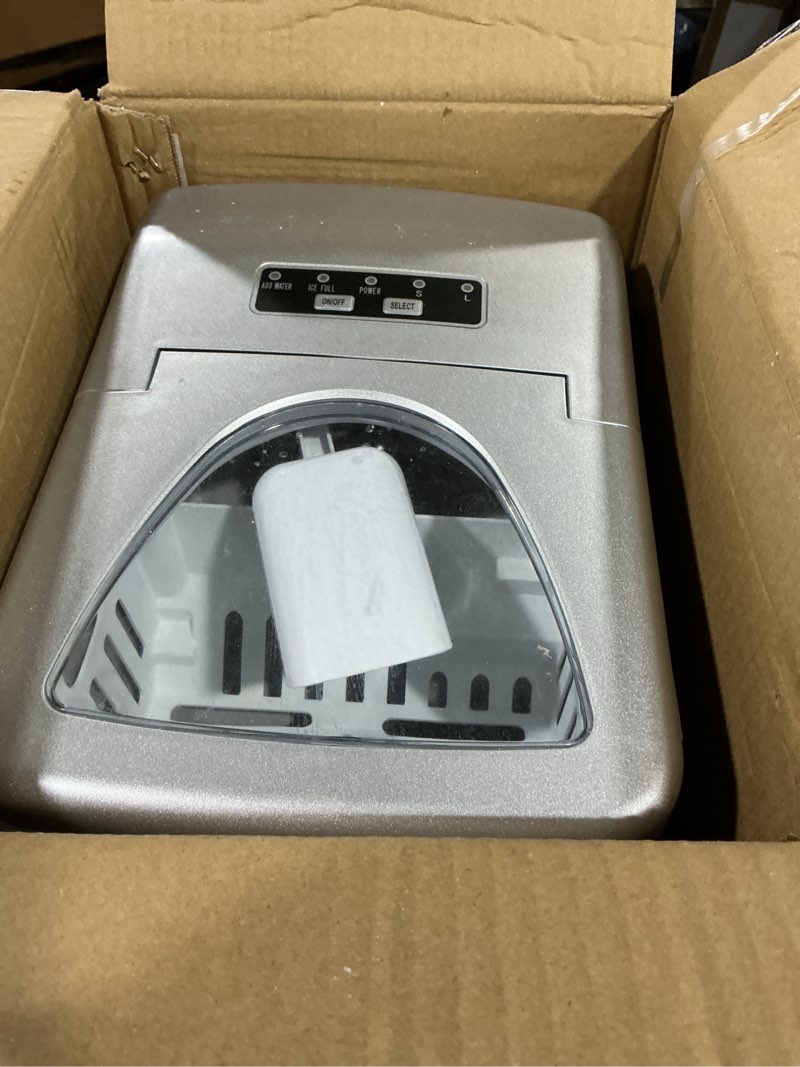 Condition photo showing Good Condition for frigidaire 26 lbs per day portable compact maker, ice making machine, stainless, medium