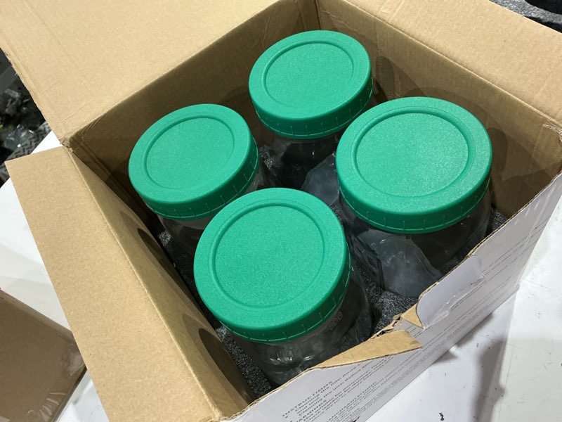 Condition photo showing Good Condition for 4 pack glass salad jars with lids for meal prep, leakproof container with two small built in cups for wet/dry separation for salad dressing and ingredients, 32oz mason jars (dark green)