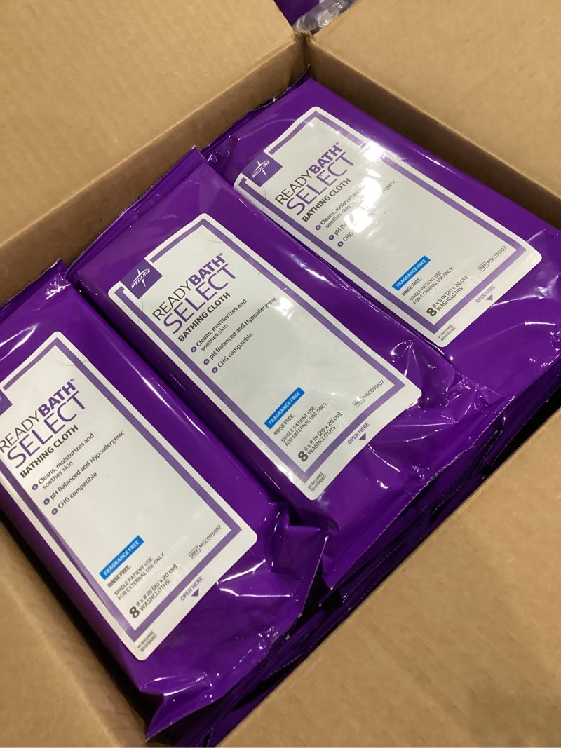 Condition photo showing Good Condition for Medline Readybath Body Wipes, Shower and Bath for Adults, No Rinse Disposable Washcloths, Extra Thick, Hypoallergenic, Alcohol-Free, Aloe-Infused, Unscented, 240 Count (30 Packs), 8x8 Inch Fragrance Free 8 Count (Pack of 30)