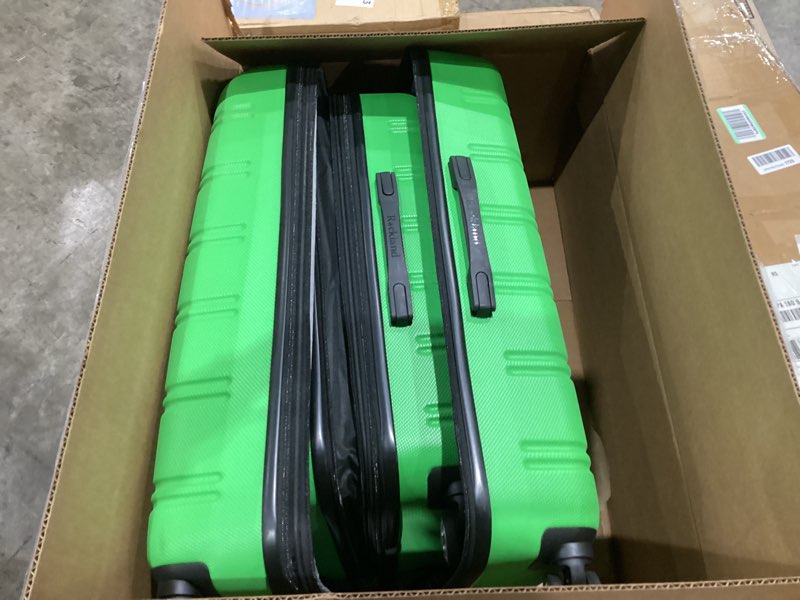 Condition photo showing Good Condition for Rockland Melbourne Hardside Expandable Spinner Wheel Luggage, Green, 3-Piece Set (20/24/28) 3 Piece (20"/24"/28") GREEN
