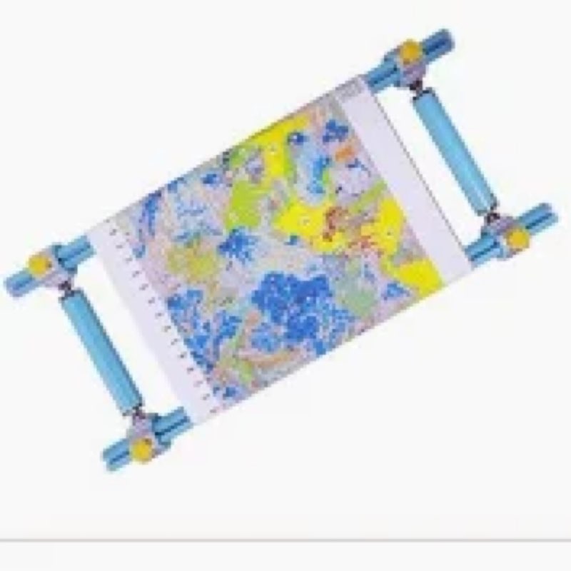 Couple Embroidery Art Embroidery Clip Frame Heavy-Duty 4-Slot Adjustable Scroll Frame for Needlepoin