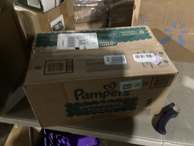 Condition photo showing New/Like New for Pampers Swaddlers Diapers, Size 5 (20-37 lbs), 132 Count, Absorbent, Keeps Baby Dry and Comfortable, Skin Safe Disposable Baby Diaper (Packaging May Vary) Size 5 132