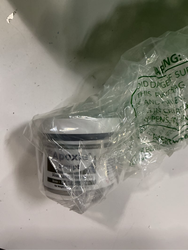Condition photo showing New/Like New for aves apoxie sculpt - 2 part modeling compound (a & b) - 1 pound, brown