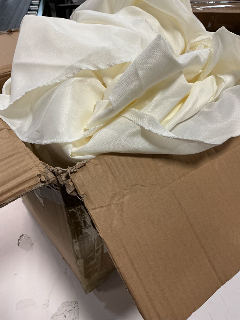 Condition photo showing Good Condition for BRILLMAX 6 Pack Beige Round Tablecloths 108 Inch - Circle Bulk Linen Polyester Fabric Washable Table Cloth Cover for Wedding Reception Banquet Birthday Party Buffet Restaurant Beige 108 In, 6 Pack