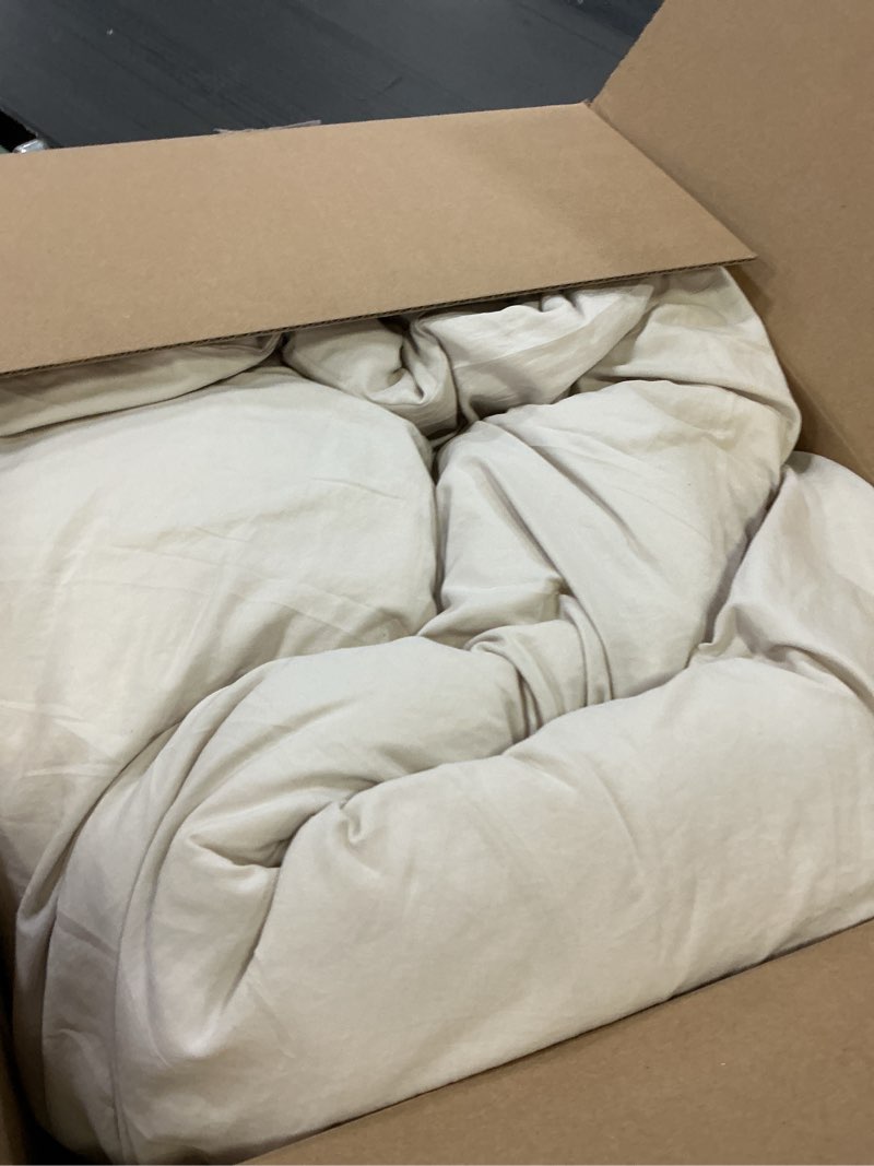 Condition photo showing As Is for Bedsure Oversized Queen Comforter Set, Beige Soft Prewashed Bedding for All Seasons, 3 Pieces GentleSoft™ Bed Set, 1 Lightweight Comforter (98"x98") and 2 Pillowcases (20"x26") Oversized Queen(98"x98") 01 - Beige
