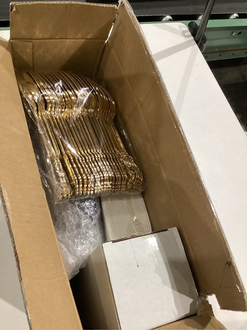 Condition photo showing Good Condition for nervure 175pcs clear purple plastic plates - purple party plates set for 25 guests include 25dinner plate, 25dessert plate, 25cups, 75 cutlery, 25napkins perfect for wedding, party & bridal transparent purple 175pcs(25guests)