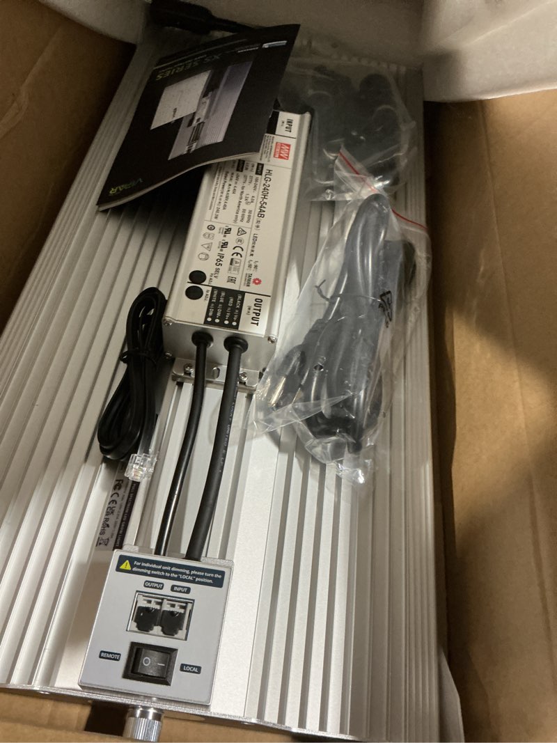 Condition photo showing Good Condition for VIPARSPECTRA XS2500 Grow Lights for Seed Starting, 250W Dimmable LED Grow Light with Samsung LM301H Diodes, Dimming Daisy Chain Grow Lights for Indoor Plants Veg Bloom Full Spectrum for 4x2/3x3 Tent 250W without lens
