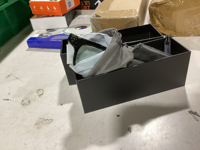 Condition photo showing New/Like New for ai smart camera glasses, 1080p hd pov video recording and translator, object recognition, bluetooth audio for music calls, 290mah battery, photochromic lenses for vlog, travel and work m08 black-camera glasses-color change lenses