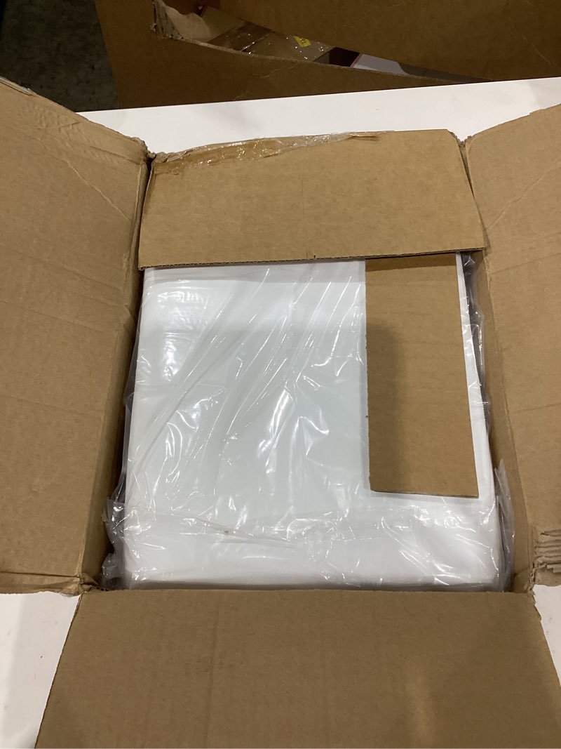 Condition photo showing Good Condition for 6 Pack White Round Tablecloths, 120 Inch Stain Resistant and Wrinkle Polyester Fabric Washable Table Clothes Cover for Kitchen Dining, Wedding, Reception Banquet, Birthday Party, Buffet Restaurant White 120 In Round, 6 Pack