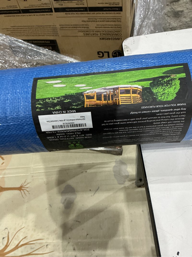Condition photo showing Good Condition for premium artificial grass 4' x 6' outdoor rug, 1.38" realistic thick turf for garden, yard, fake lawn, dogs synthetic grass mat, rubber backed with drainage holes, customized sizes 4' x 6' (rectangular)