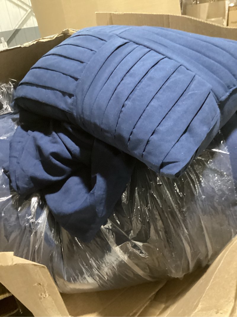 Condition photo showing Good Condition for bedsure queen comforter set - 7 pieces reversible navy bedding, queen size bed set for all seasons, bed in a bag with down alternative comforter, sheets, pillowcases & shams queen 03 - navy