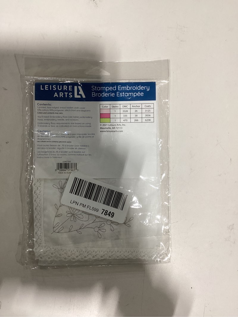https://lotting-media.assets.bidfta.com/lotting_5a968c6e-d1e3-42a3-ab5b-4316afb68d83