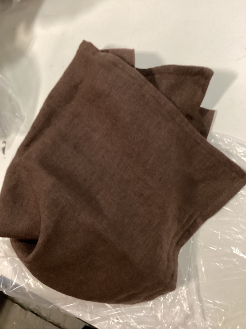 Condition photo showing New/Like New for quince textured 100% lin pillow cover 20inx20 espresso