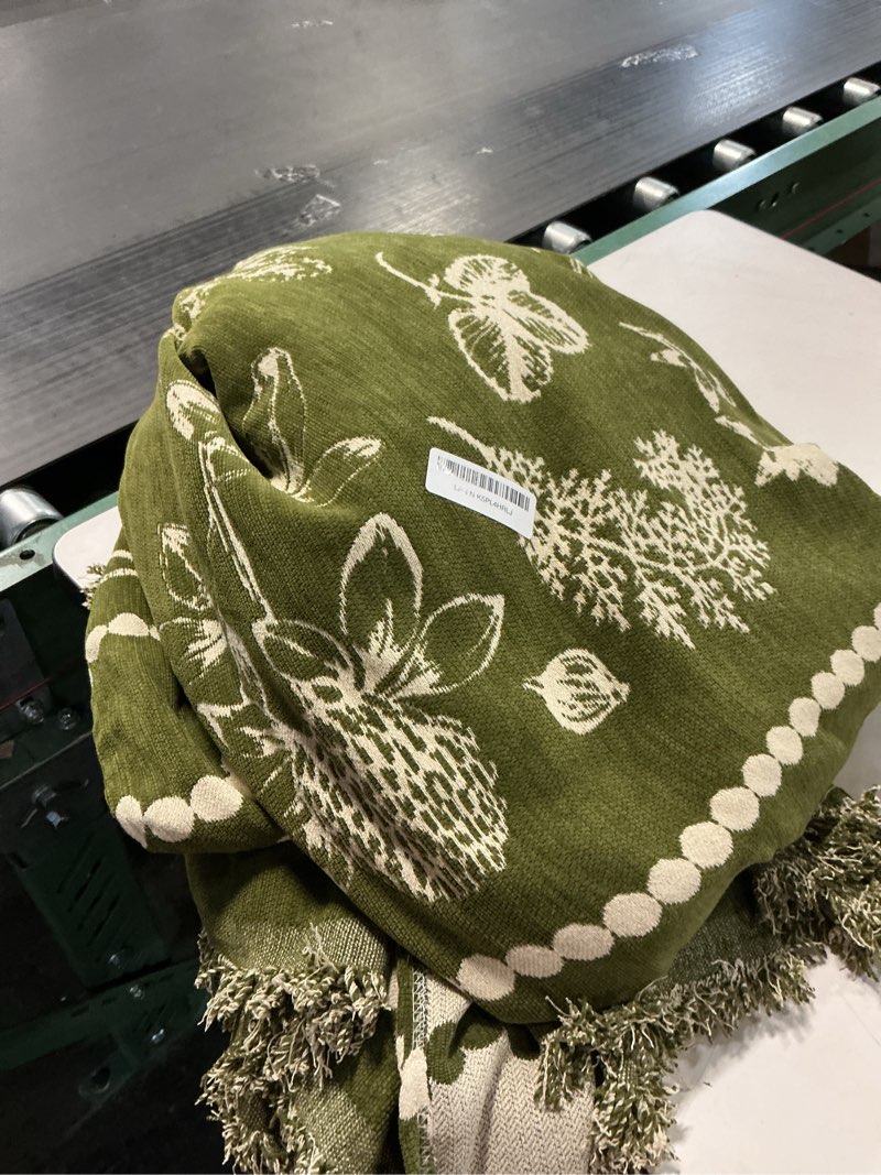 Condition photo showing As Is for DREAMINGO Green Floral Couch Cover Farmhouse Botanical Jacquard Sofa Covers for 2 Cushion Couch Cozy Chenille Living Room Furniture Loveseat Sectional Sofa Slipcovers Washable, Large 71"x118" Large 71" x 118" 57# Cottage Floral Green