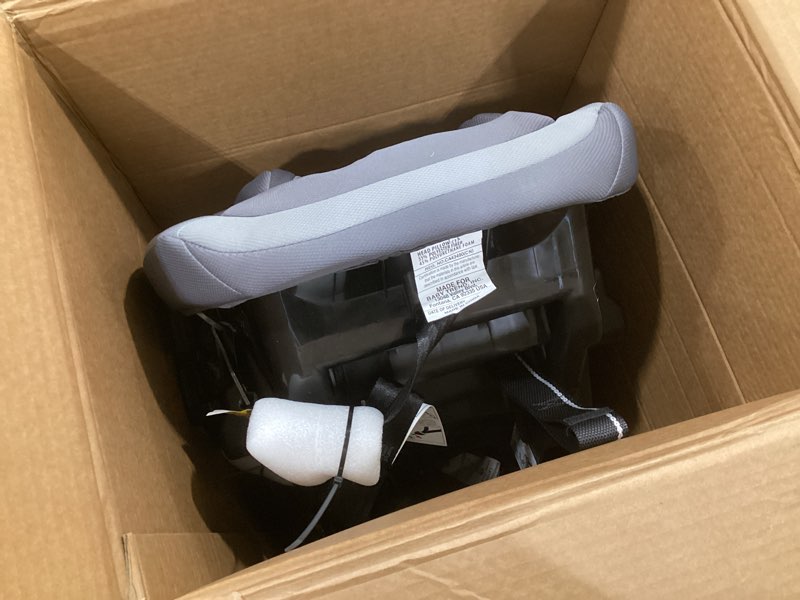 Condition photo showing Good Condition for baby trend trooper™ slim 3-in-1 convertible car seat, dash grey dash grey trooper slim