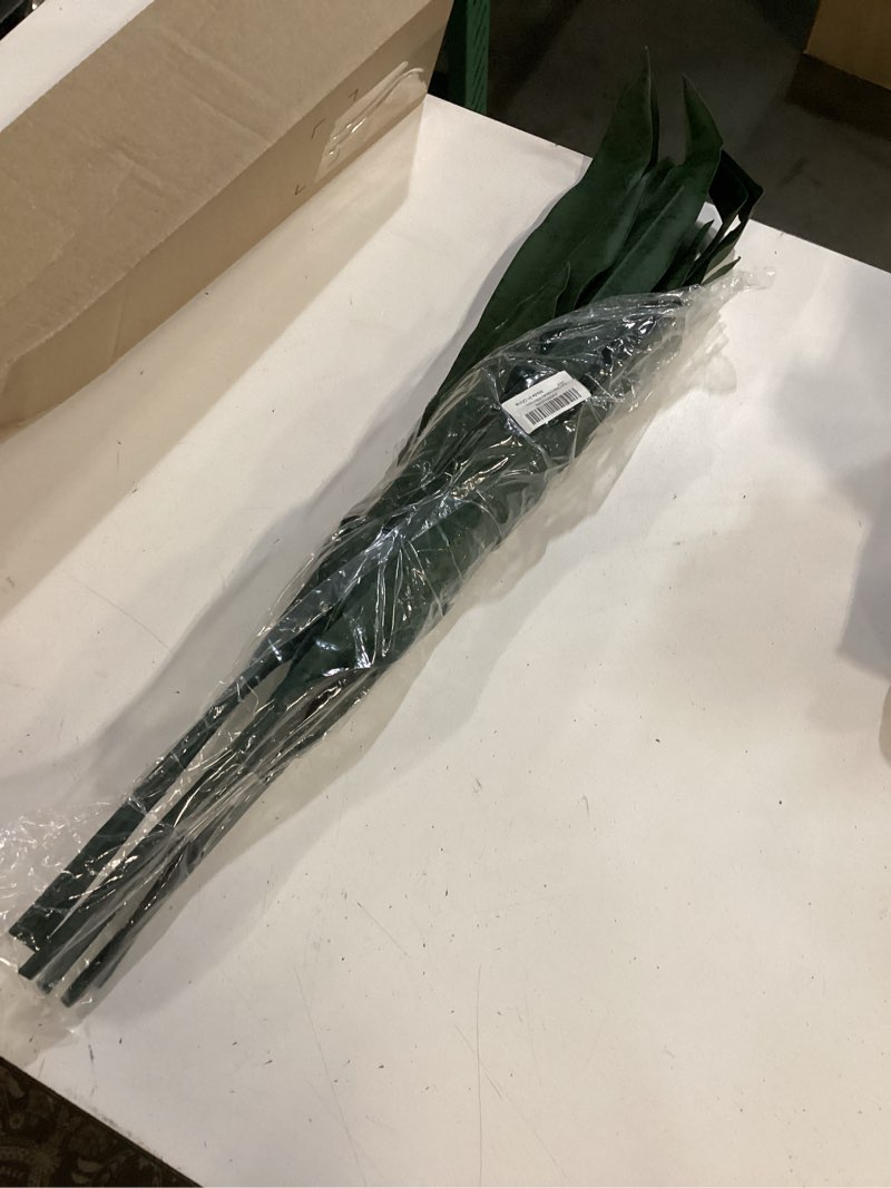 Condition photo showing New/Like New for melorca&guilla artificial plants 6pcs 31.5“ fake tall grass,faux plant,tall onion faux grass plants,artificial greenery shrubs bushes for garden porch window box shop office home décor brown grass 6