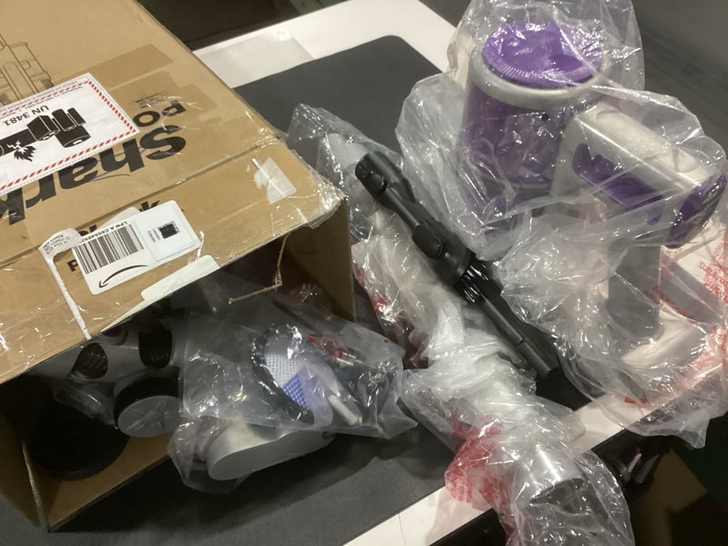 Condition photo showing Good Condition for Shark PowerPro Flex Pet Plus Cordless Vacuum, FloorDetect Technology, MultiFLEX Wand, HEPA Filter, for Carpets & Hard Floors, Up to 50-Minute Runtime, Powerful Pet Hair Pickup, Olive, IZ387H PowerPro Flex w/Floor Detect (Premium +)