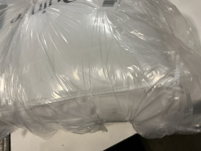 https://lotting-media.assets.bidfta.com/lotting_5aa3e505-ef0f-4b20-a1cc-66332cc95bb5