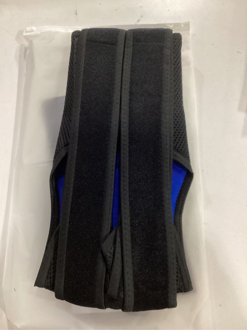 Condition photo showing New/Like New for ?ZSZBACE Back Brace Posture Corrector for Men and Women, Full Adjustable for Upper and Lower Back Pain Relief- Scoliosis Hunchback Thoracic Spine Corrections and Back Support Medium (Pack of 1)