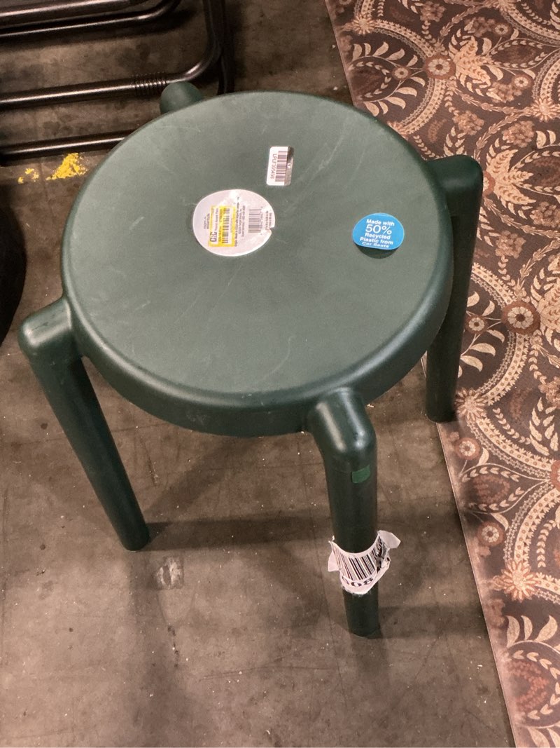 Condition photo showing New/Like New for round accent patio end table green - room essentials™