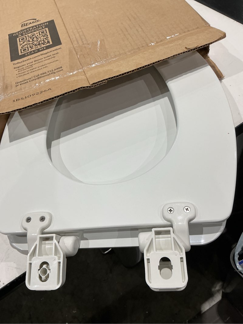 Condition photo showing Good Condition for mayfair linden slow close toilet seat, non slip heavy duty wood, easy install, elongated, white elongated traditional hinge
