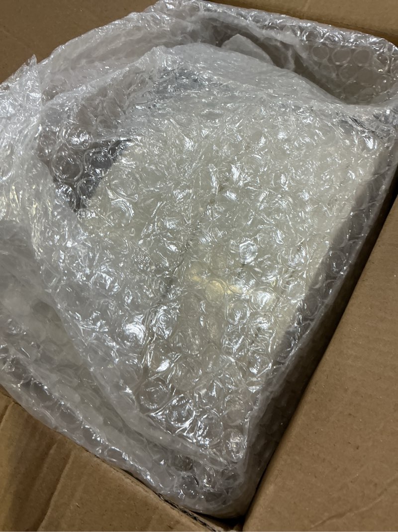 Condition photo showing New/Like New for dayammi 60pcs ivory plastic plates, fancy plastic plates disposable heavy duty disposable plates premium 10inch ivory dinner platos hard plastic platos disposable for party wedding bridal shower ivory 60pcs dinner