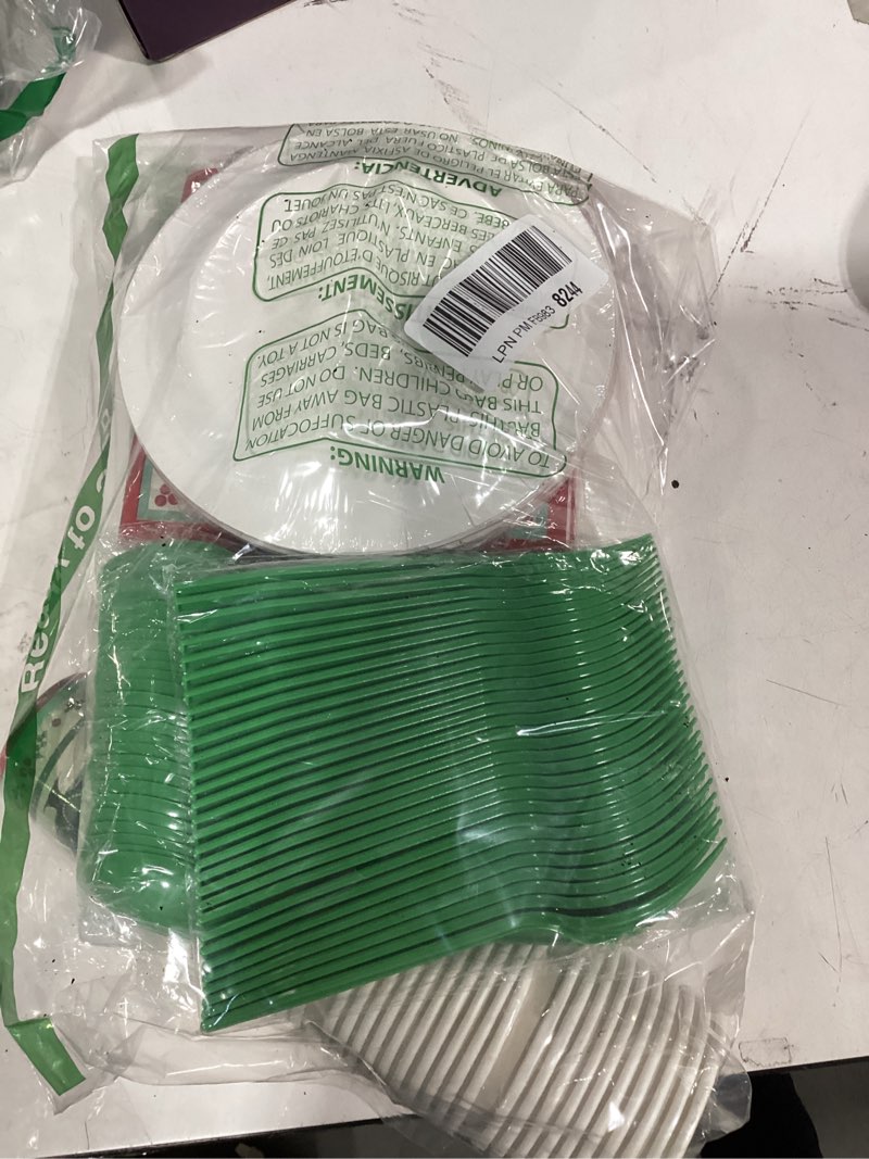 Condition photo showing Good Condition for similar to stock photo 175 Pcs Christmas Paper Plates and Napkins Sets wreath, bell, bowknot Disposable Tableware Set Includes Dinner & Dessert Paper Plates, Napkins, Cups & Forks Christmas Party Supplies Serve 25 Red Bowknot