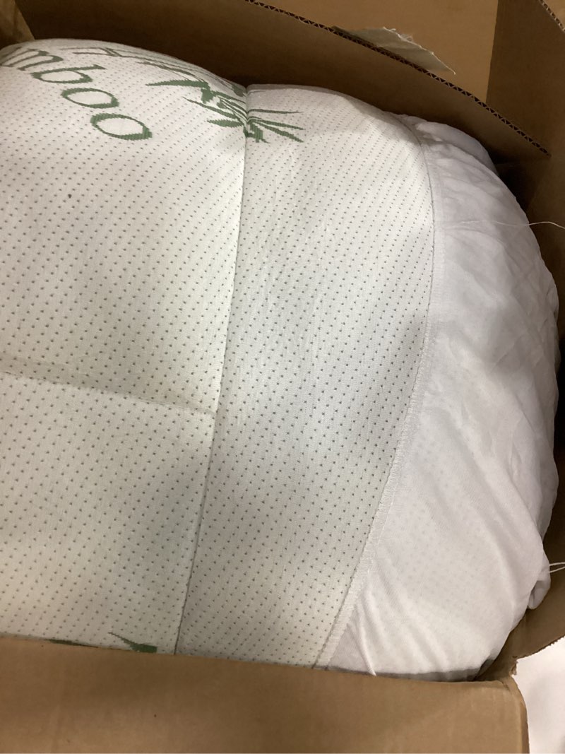 Condition photo showing As Is for DOWNCOOL 3 Inch Queen Mattress Topper – Cooling Memory Foam Mattress Topper for Back Pain Relief, Breathable Bamboo Viscose Air Layer, 1700 GSM Fill, Deep Pocket Fits 8–21 Inch