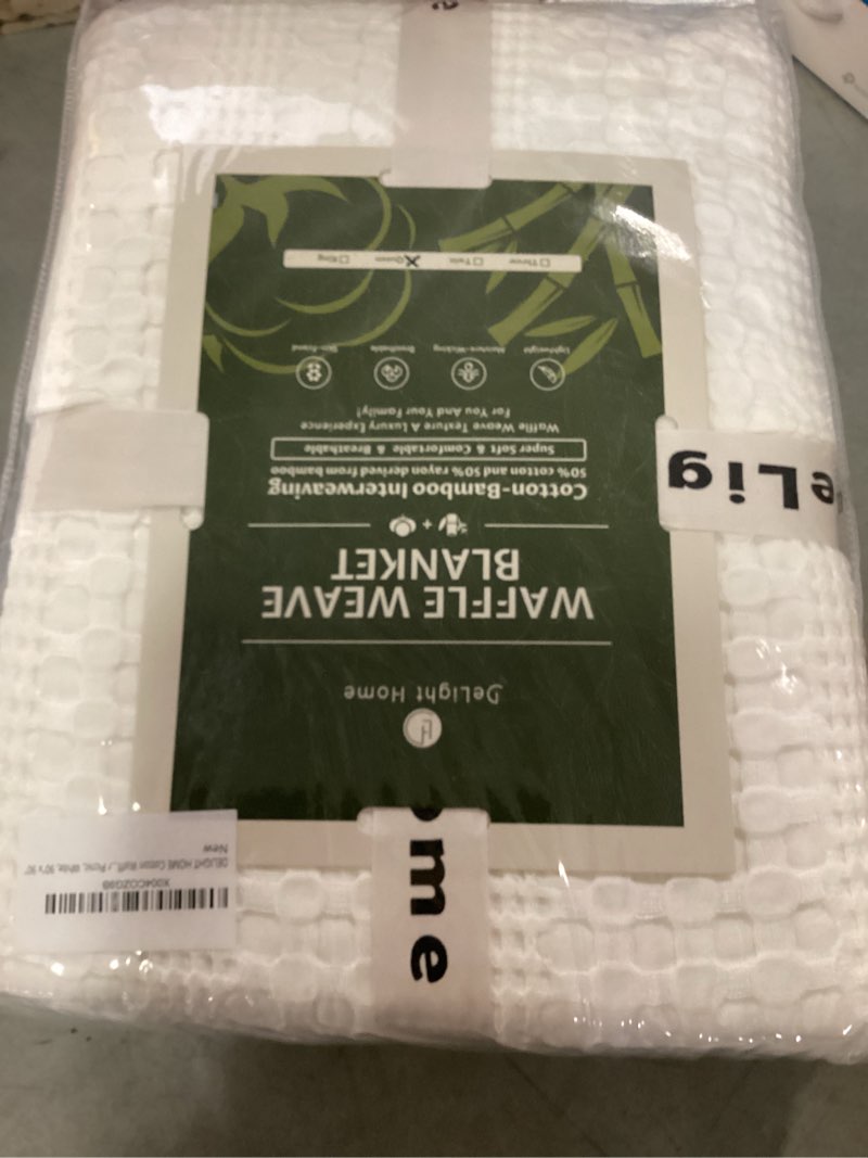 https://lotting-media.assets.bidfta.com/lotting_5acfe9dc-a4c1-4961-8bf4-e6461655cab1
