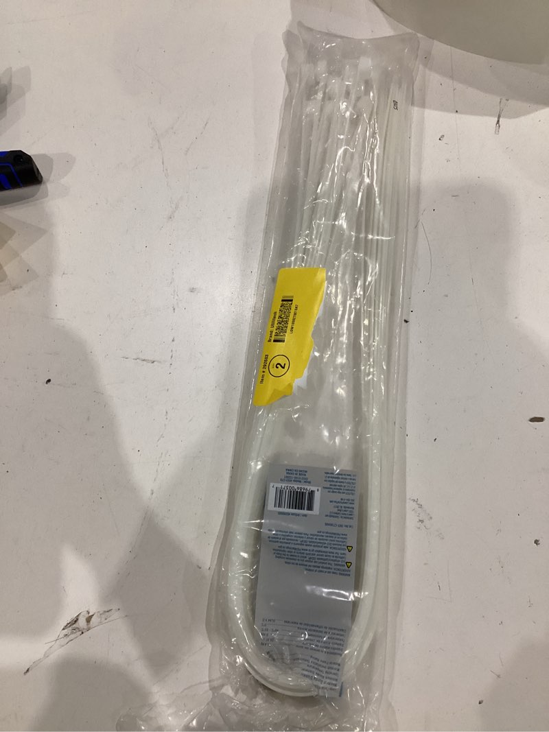 Condition photo showing Good Condition for  utilitech 36-in 180-lb tensile strength nylon standard zip ties off-white