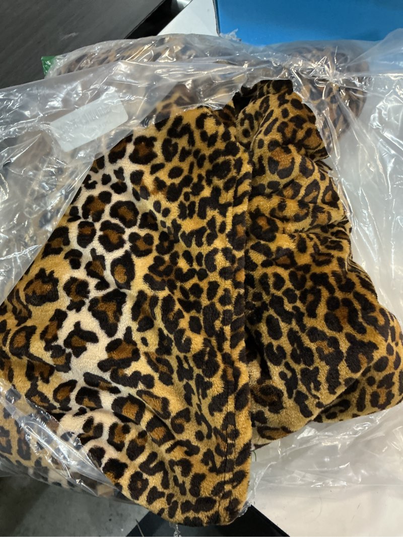 Condition photo showing Good Condition for Leopard Print Blanket Fleece Throw for Bed Sofa Travel and Camping, Super Soft Cozy Fluffy Plush Cheetah Print Blanket for All Seasons 50"x60" (Dark Brown) 01 Brown Leopard 50"x60"-Throw