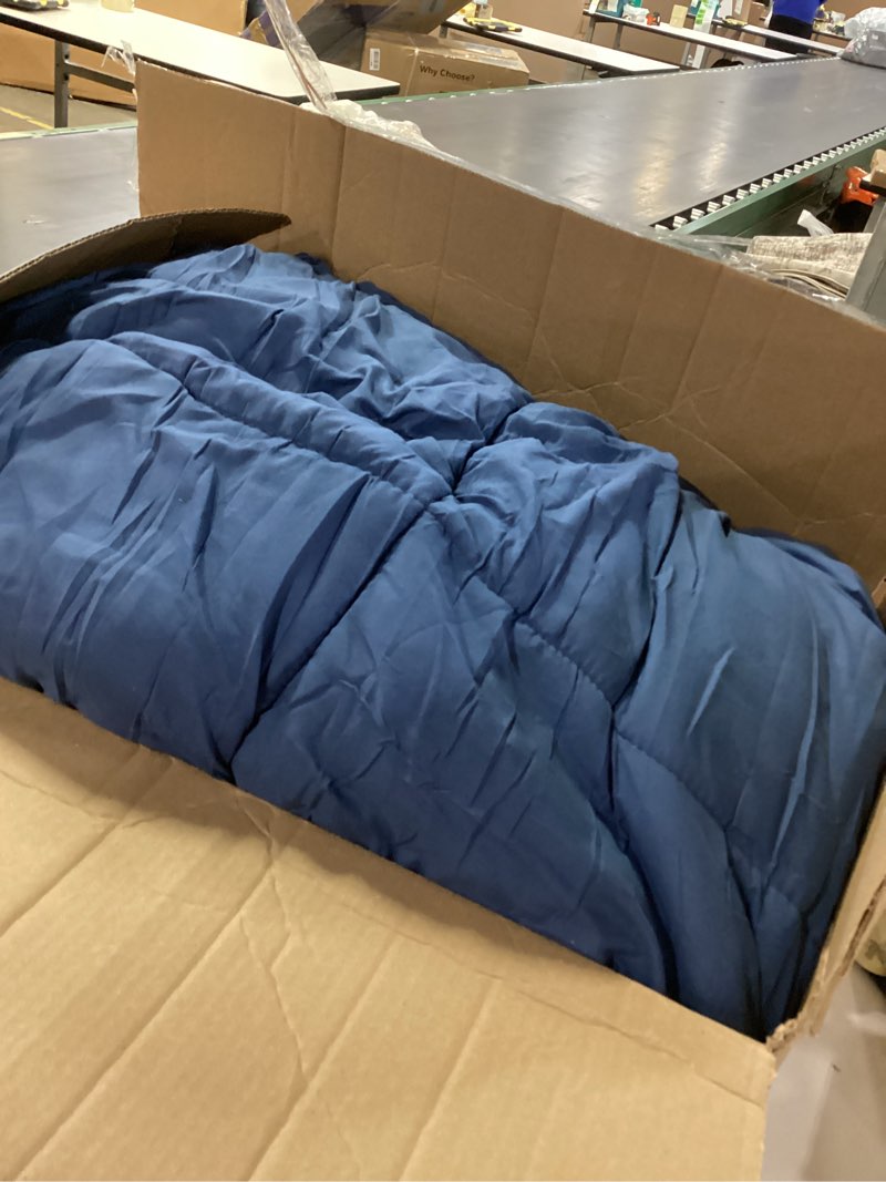 All-Season Luxury - Hotel Quality- Pintuck Style 100% Organic Cotton 1-Piece Pinch Pleat Comforter w