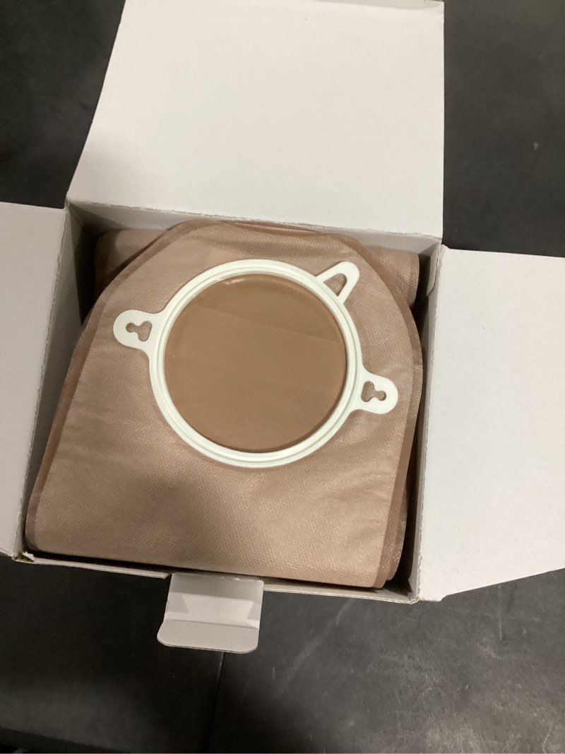 Condition photo showing Good Condition for 22pcs ostomy supplies colostomy bags, 2-piece colostomy bags, two-piece drainable pouches with closure for ileostomy stoma care, cut-to-fit, 70mm max (16 x ostomy bags+ 6 x skin barrier? 16+6pcs two piece closure