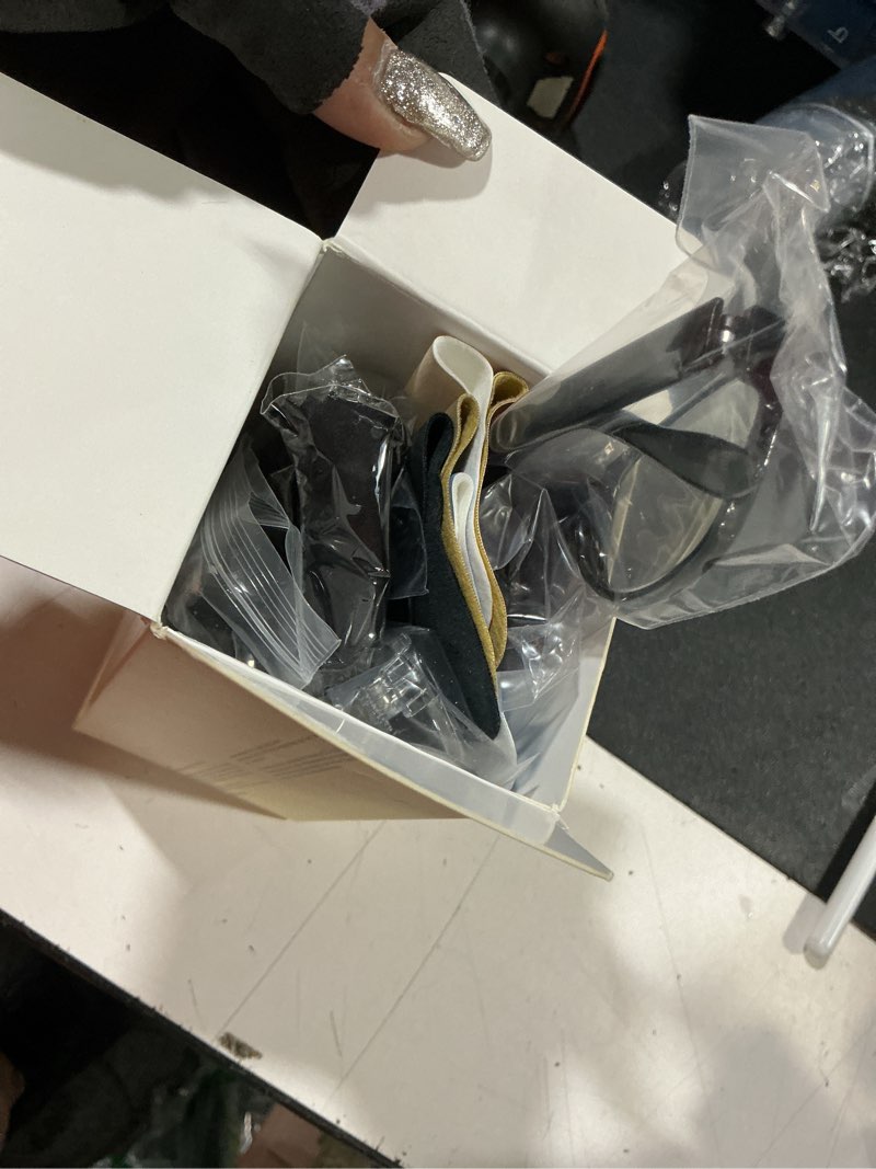 Condition photo showing Good Condition for gaoye reading glasses men/women, eyeglasses, blue light readers for men/women, computer eye glasses, cheaters black+clear+floral green solid color+floral blue solid color+floral brown solid color 2.75 x 5 pair, 5 fabric cases, 1 cleaning cloth