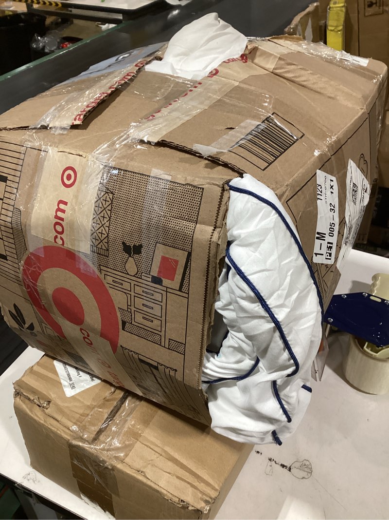 Condition photo showing Good Condition for KAYFIA Full Mattress Topper,Extra Thick Mattress Pad Cover for Deep Sleep,3D+7D Snow Down Alternative Fill Overfilled Plush Pillow Top with 8-23 Inch Deep Pocket-White White Full