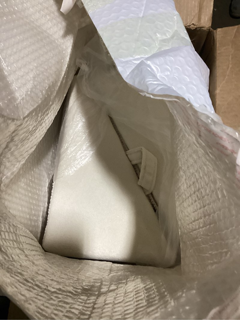 Condition photo showing Good Condition for Split Ottoman Dog Ramp for Couch and Low Bed, 2-in-1 Foldable Dog Stairs for Small Dogs and Cats, Wooden Pet Ramp with Non-Slip Surface, Portable Step Stool Design, Off White