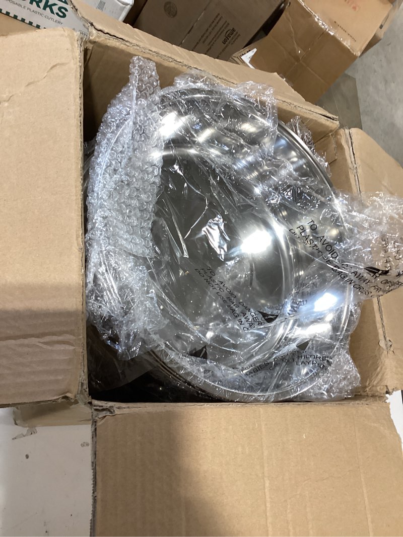 Condition photo showing New/Like New for chafing dishes for buffet 4 pack, 6qt round chafing dishes for buffet [elegant gold] stainless steel chafing dish buffet set for any party 4 pack gold frame