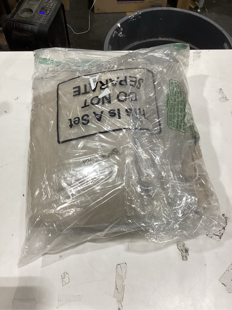 Condition photo showing Good Condition for Windyun 4 Packs 47 x 71 Inch Reusable Burlap Winter Plant Cover Bags Warm Plant Frost Blankets Freeze Protection with Drawstring for Outdoor Garden Fruit Trees Shrub