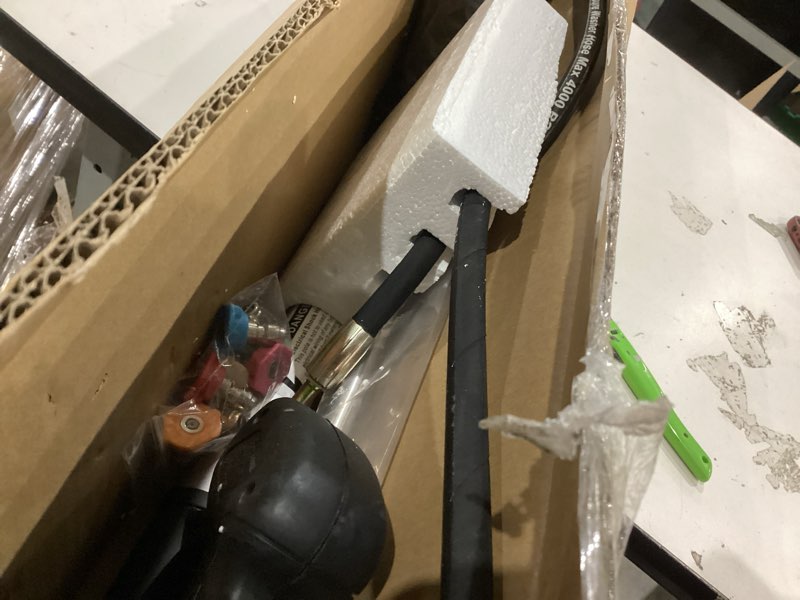 Condition photo showing Good Condition for ridge washer 24 ft telescoping pressure washer wand, pressure washer extension wand, telescopic gutter cleaner with 3 curve wands, 7 spray nozzle tips, adjustable support belt and 2 adapters, 4000 psi