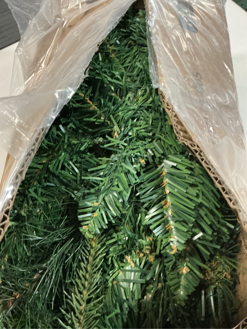 Condition photo showing Good Condition for KING BIRD Pre-lit Christmas Garland, 9 FT by 12 Inch, Classic Green Christmas Garland with 50 Warm Lights 300 Branch Tips for Christmas Cg-05-25
