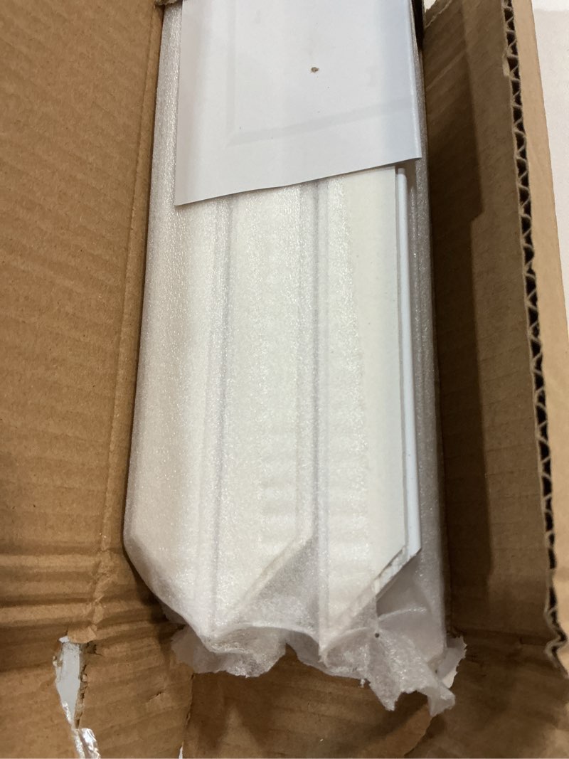 Condition photo showing Good Condition for Colingmill 3 Set Accent Peel and Stick Wall Molding Kit Premade Wainscoting Panels Wall Molding Pane