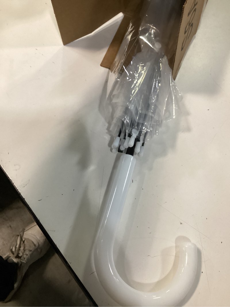 Condition photo showing Good Condition for Clear Bubble Umbrella for Wedding & Daily Use, 61.8 Inch Large Dome Transparent Windproof Rainproof Stick Umbrella with J-Handle – Elegant Photo Prop and Oversized Coverage Pack of 1