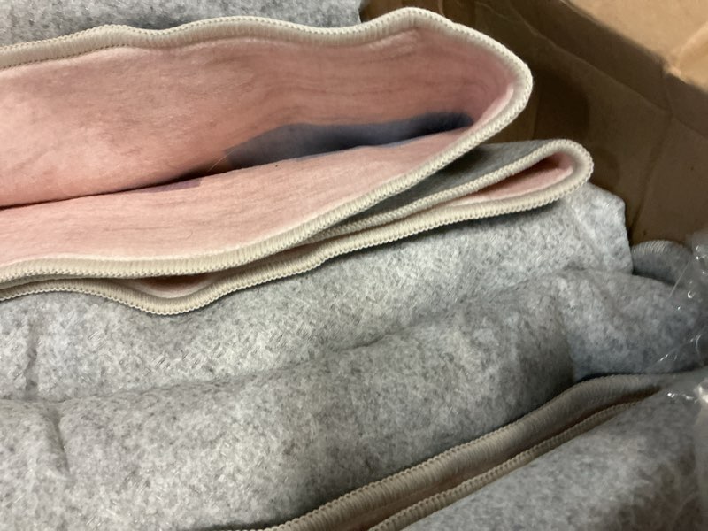 Condition photo showing Good Condition for joydeco washable 8x10 area rugs for living room, checkered pink classroom rugs elementary non slip, cute soft low-pile ultra thin indoor floor throw carpet for bedroom nursery playroom 8' x 10' pink