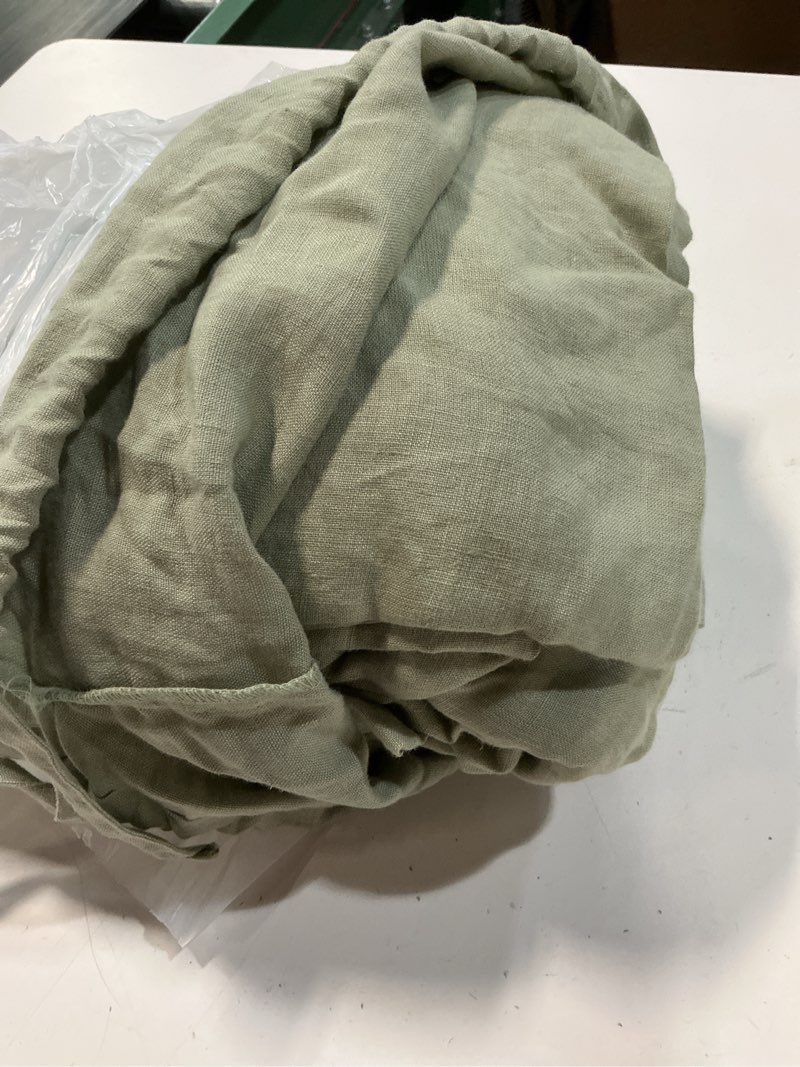 Condition photo showing As Is for european linen fitted sheet set, king, willowleaf